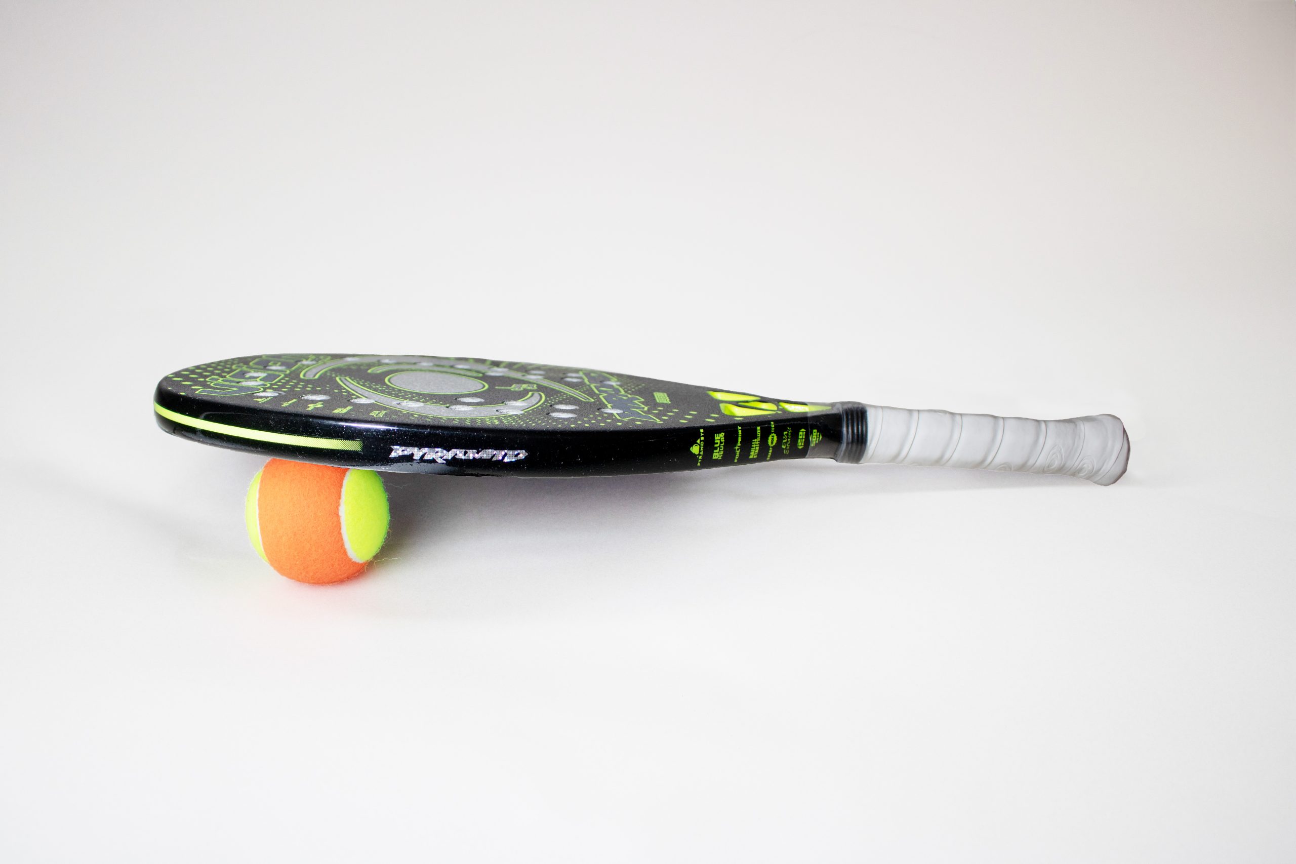 vision-pyramid-2024-raquette-beach-tennis-blue-kevlar-325-g image 2